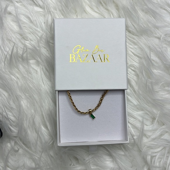 Jewelry - Picture 2 of 4